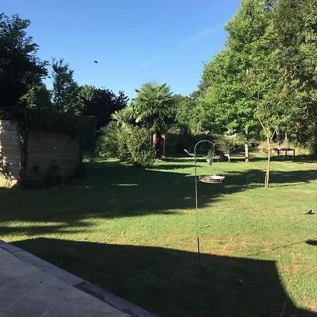 Luxury tent Au Fond Du Jardin Thaims